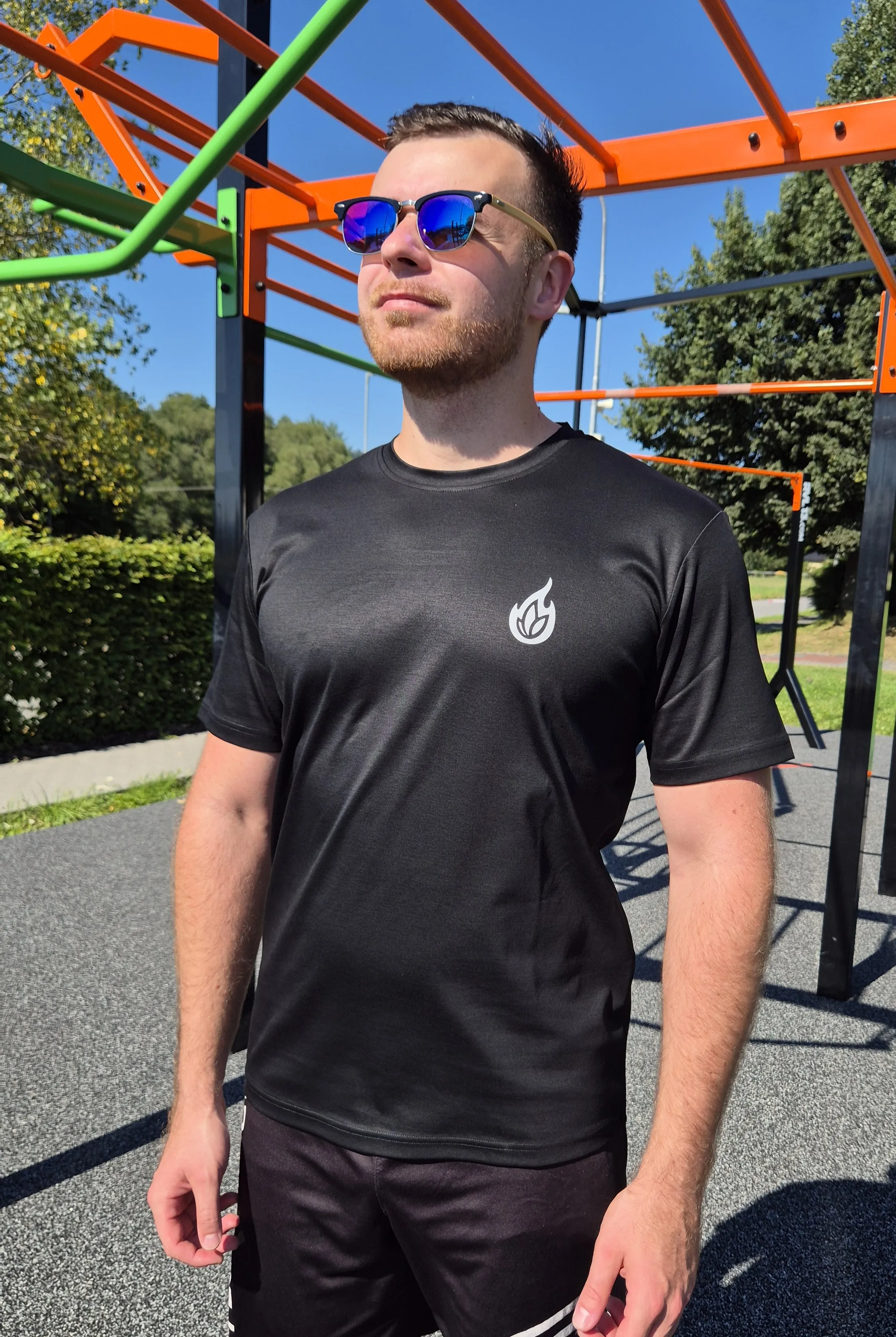 Pánské tričko TENCEL na reálném modelu